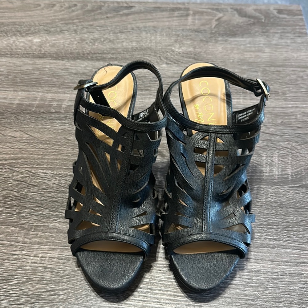 Coconuts by Matisse heels